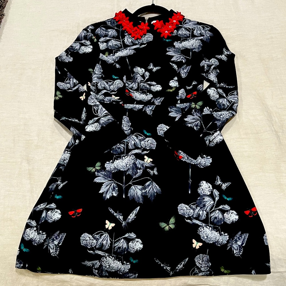 Authentic Ted Baker Dress! It’s beautiful! ❤️